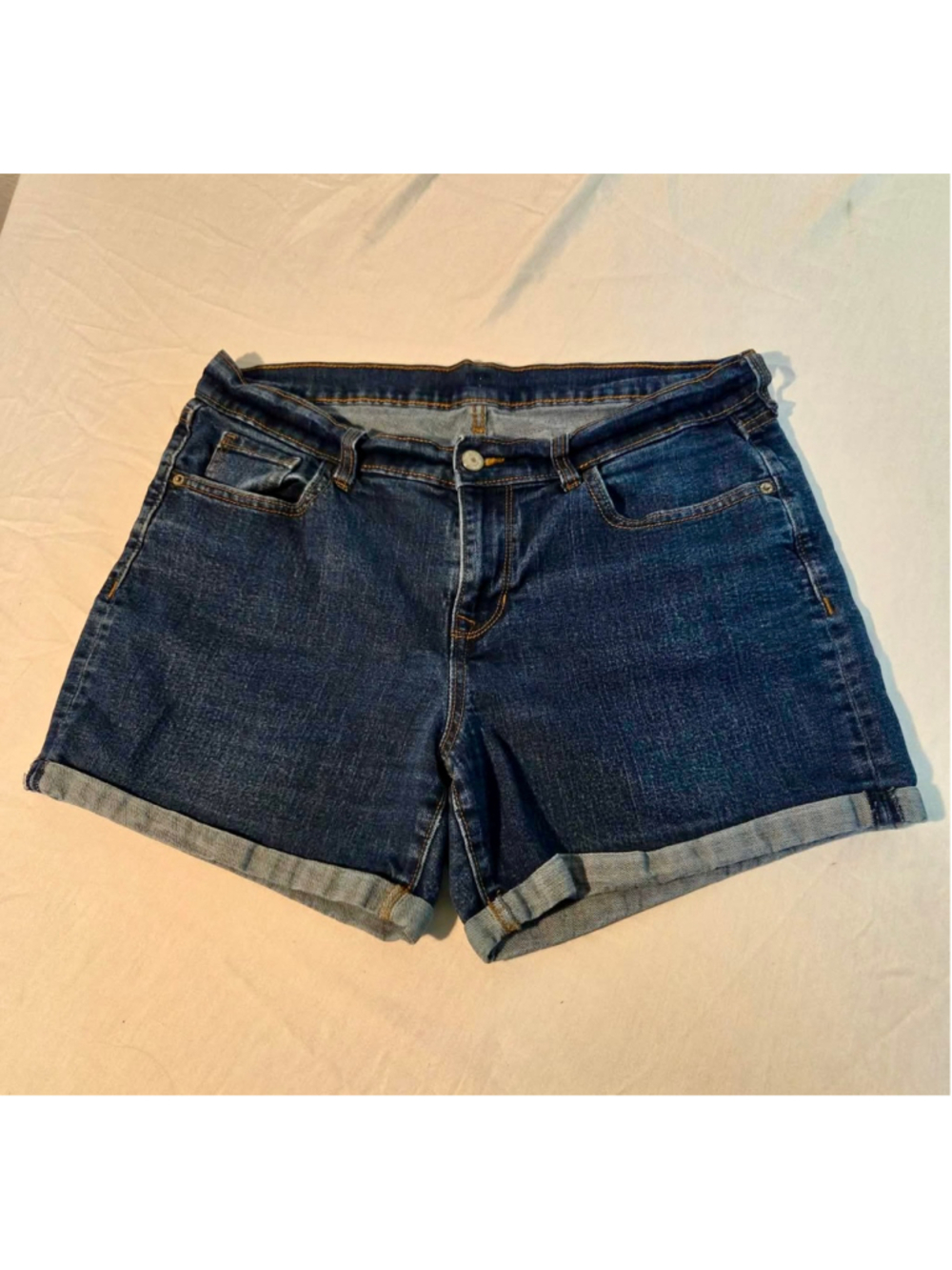 Women’s 12 Blue Denim Cuffed Shorts – Classic 5-Pocket Jean Shorts